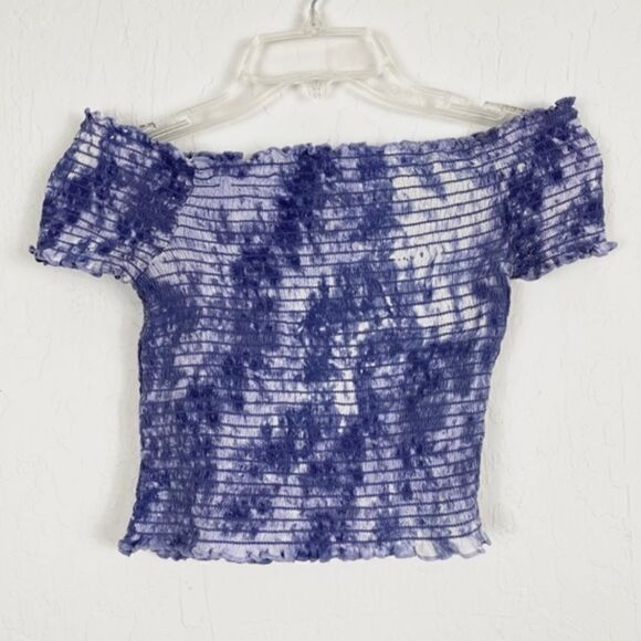 Kendall & Kylie Blue & White Tie Dye Smocked Top - Picture 2 of 6
